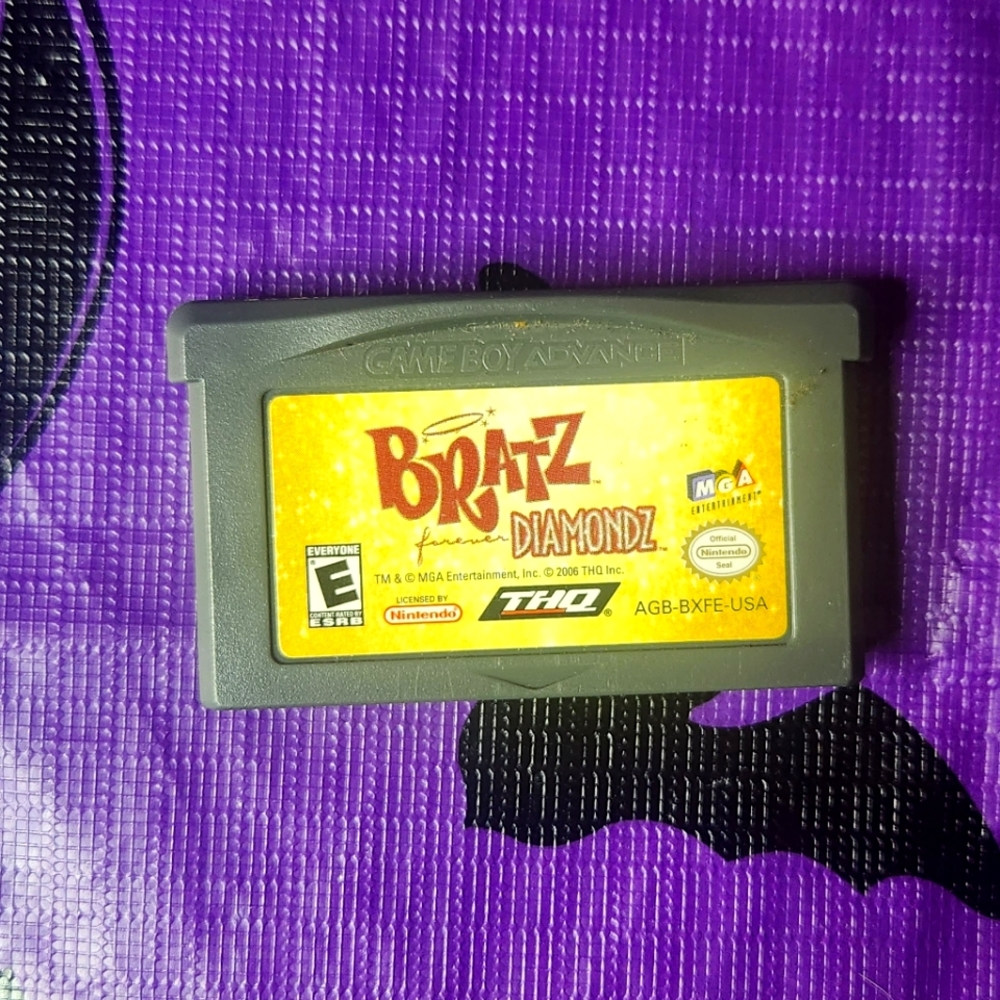 Gameboy Advance Bratz Diamondz